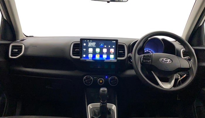 2021 Hyundai VENUE S 1.2, Petrol, Manual, 61,005 km, Dashboard