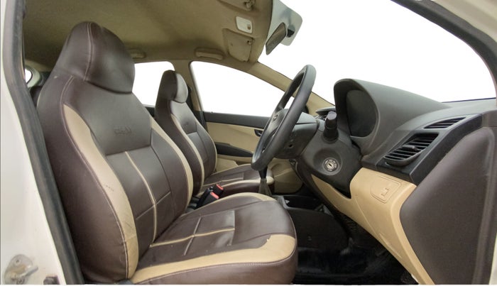 2015 Hyundai Eon ERA +, Petrol, Manual, 1,18,616 km, Right Side Front Door Cabin