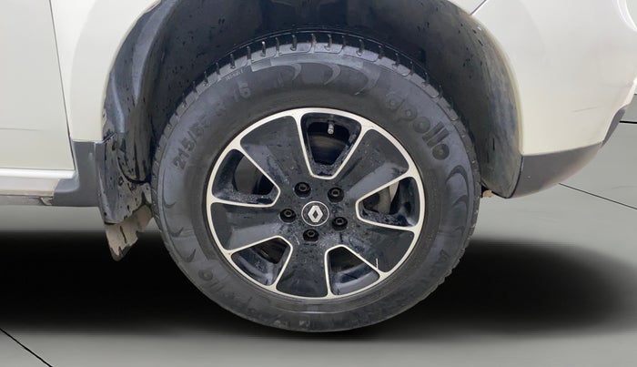 2018 Renault Duster 110 PS RXZ DIESEL, Diesel, Manual, 40,910 km, Right Front Wheel