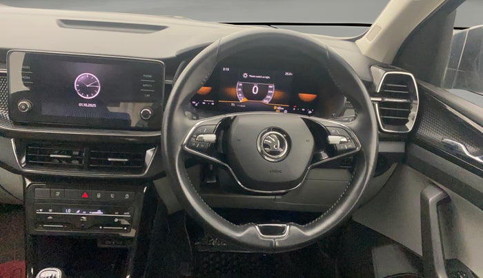 2022 Skoda KUSHAQ STYLE 1.0L TSI MT, Petrol, Manual, 31,741 km, Steering Wheel Close Up