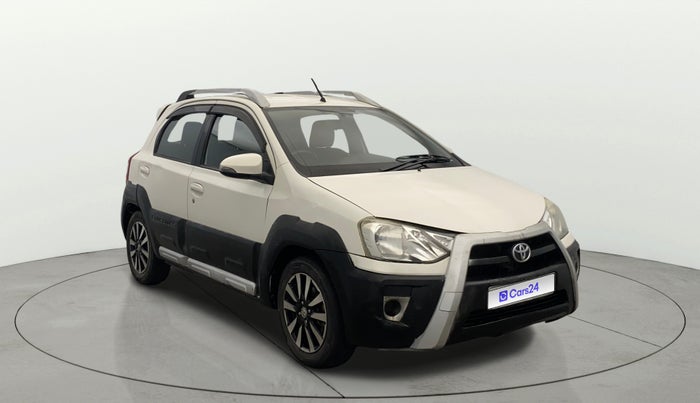 2015 Toyota Etios CROSS 1.2 G, Petrol, Manual, 1,16,991 km, SRP