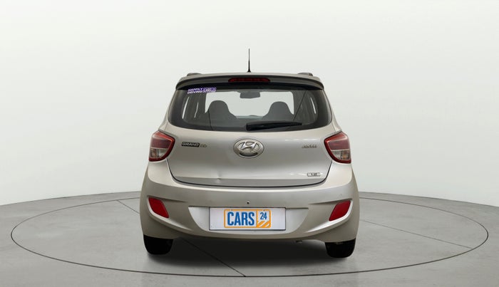 2016 Hyundai Grand i10 ASTA (O) 1.2 KAPPA VTVT, Petrol, Manual, 28,183 km, Back/Rear