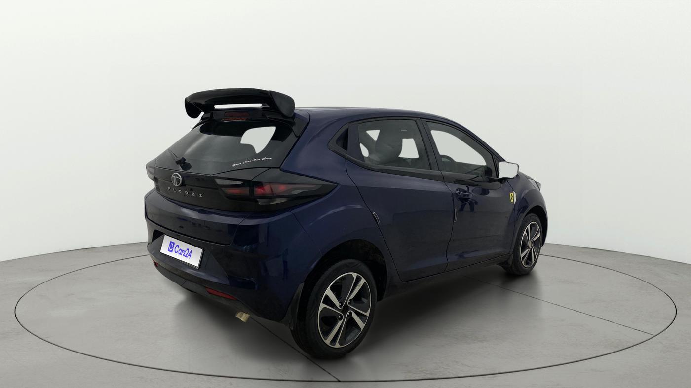 2024 Tata ALTROZ XZ DIESEL, Diesel, Manual, 16,041 km, Right Back Diagonal