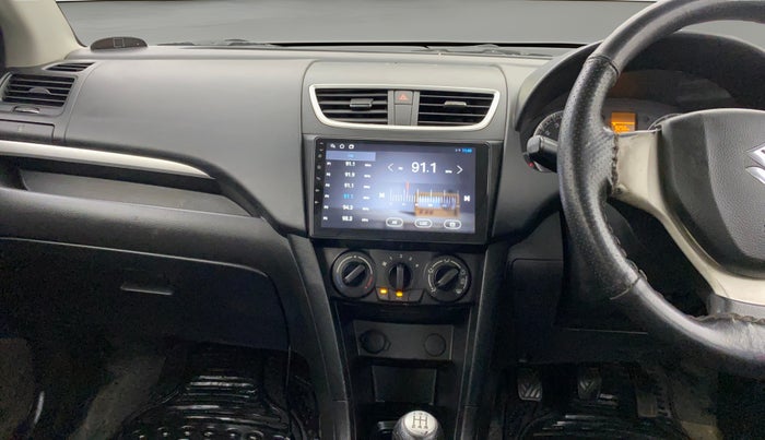 2014 Maruti Swift VXI, Petrol, Manual, 73,057 km, Air Conditioner