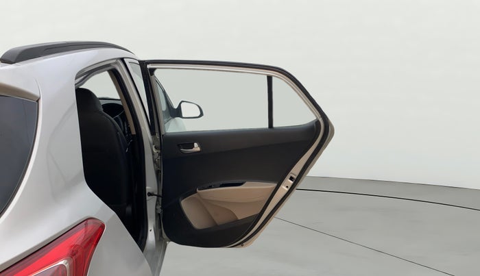 2015 Hyundai Grand i10 SPORTZ 1.2 KAPPA VTVT, Petrol, Manual, 31,215 km, RHS Rear Door