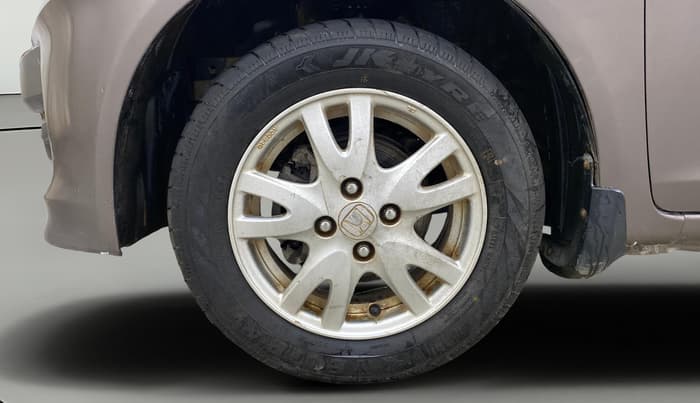2013 Honda Brio V MT, Petrol, Manual, 64,997 km, Left Front Wheel