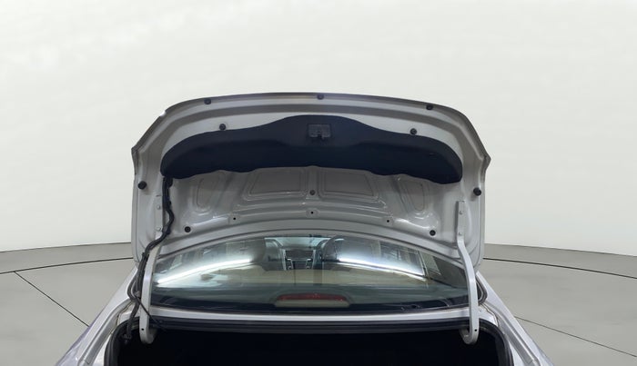 2015 Hyundai Verna 1.4 VTVT, Petrol, Manual, 54,180 km, Boot Door Open