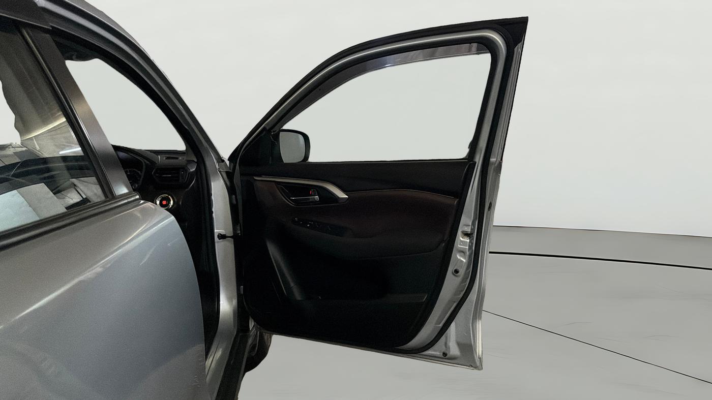 2024 Maruti Grand Vitara SIGMA SMART HYBRID, Petrol, Manual, 18,113 km, RHS Front Door