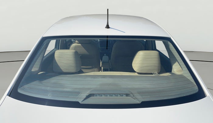 2017 Volkswagen Vento HIGHLINE PETROL AT, Petrol, Automatic, 86,755 km, Rear Windshield