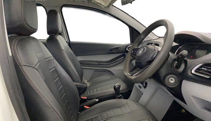 2023 Tata Tiago XT (O) PETROL, Petrol, Manual, 34,833 km, Right Side Front Door Cabin