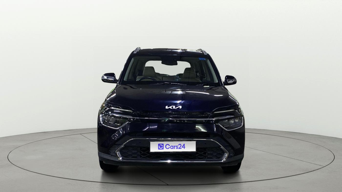 2022 KIA CARENS LUXURY PLUS 1.4 PETROL 7 STR, Petrol, Manual, 42,324 km, Front