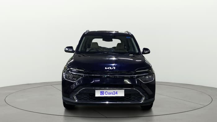 2022 KIA CARENS LUXURY PLUS 1.4 PETROL 7 STR, Petrol, Manual, 42,324 km, Front