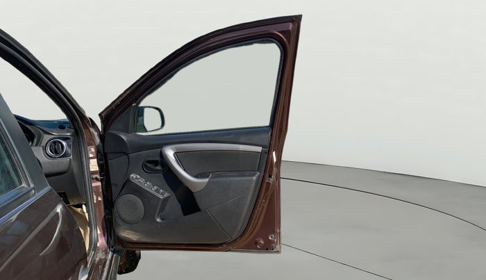 2019 Renault Duster RXS OPT CVT, Petrol, Automatic, 58,769 km, RHS Front Door