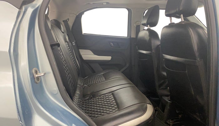 2023 Tata PUNCH ACCOMPLISHED DAZZLE SUNROOF CNG MT, CNG, Manual, 42,835 km, Right Side Rear Door Cabin