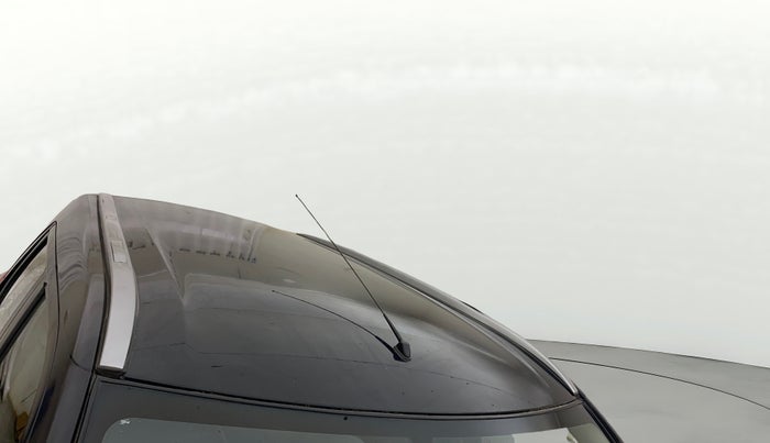 2018 Maruti Vitara Brezza ZDI PLUS AT DUAL TONE, Diesel, Automatic, 1,03,888 km, Roof