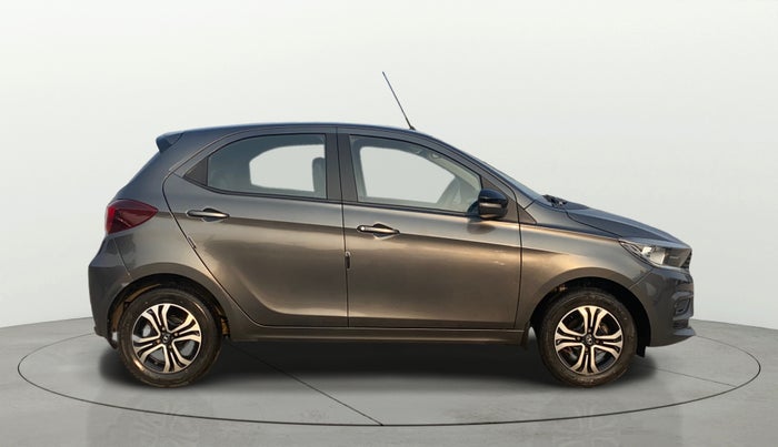 2022 Tata Tiago XT PETROL, Petrol, Manual, 27,765 km, Right Side View