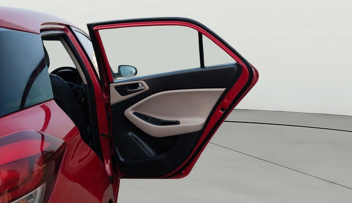 2017 Hyundai Elite i20 SPORTZ 1.2, Petrol, Manual, 1,30,496 km, RHS Rear Door