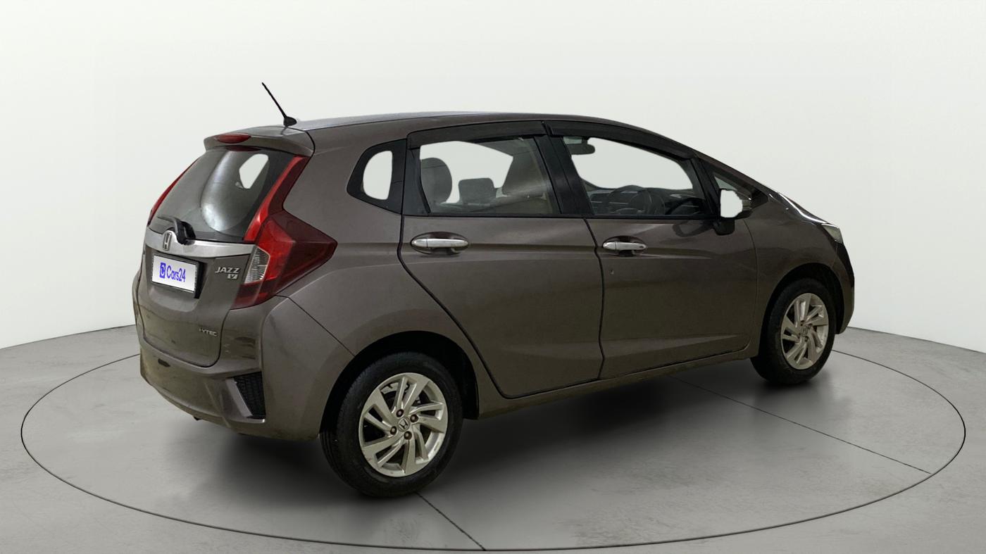 2016 Honda Jazz 1.2L I-VTEC V, Petrol, Manual, 44,514 km, Right Back Diagonal