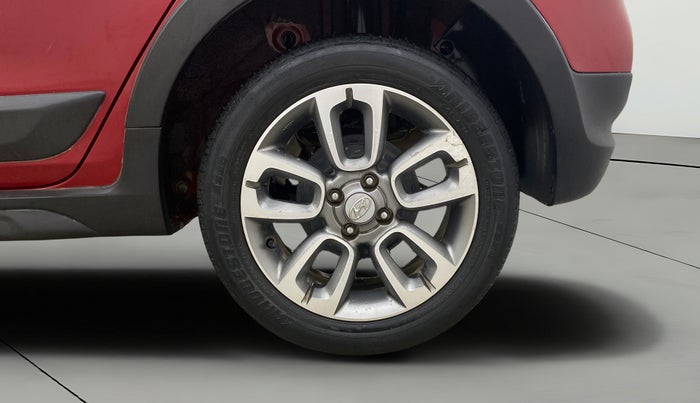 2017 Hyundai i20 Active 1.2 SX, Petrol, Manual, 45,006 km, Left Rear Wheel