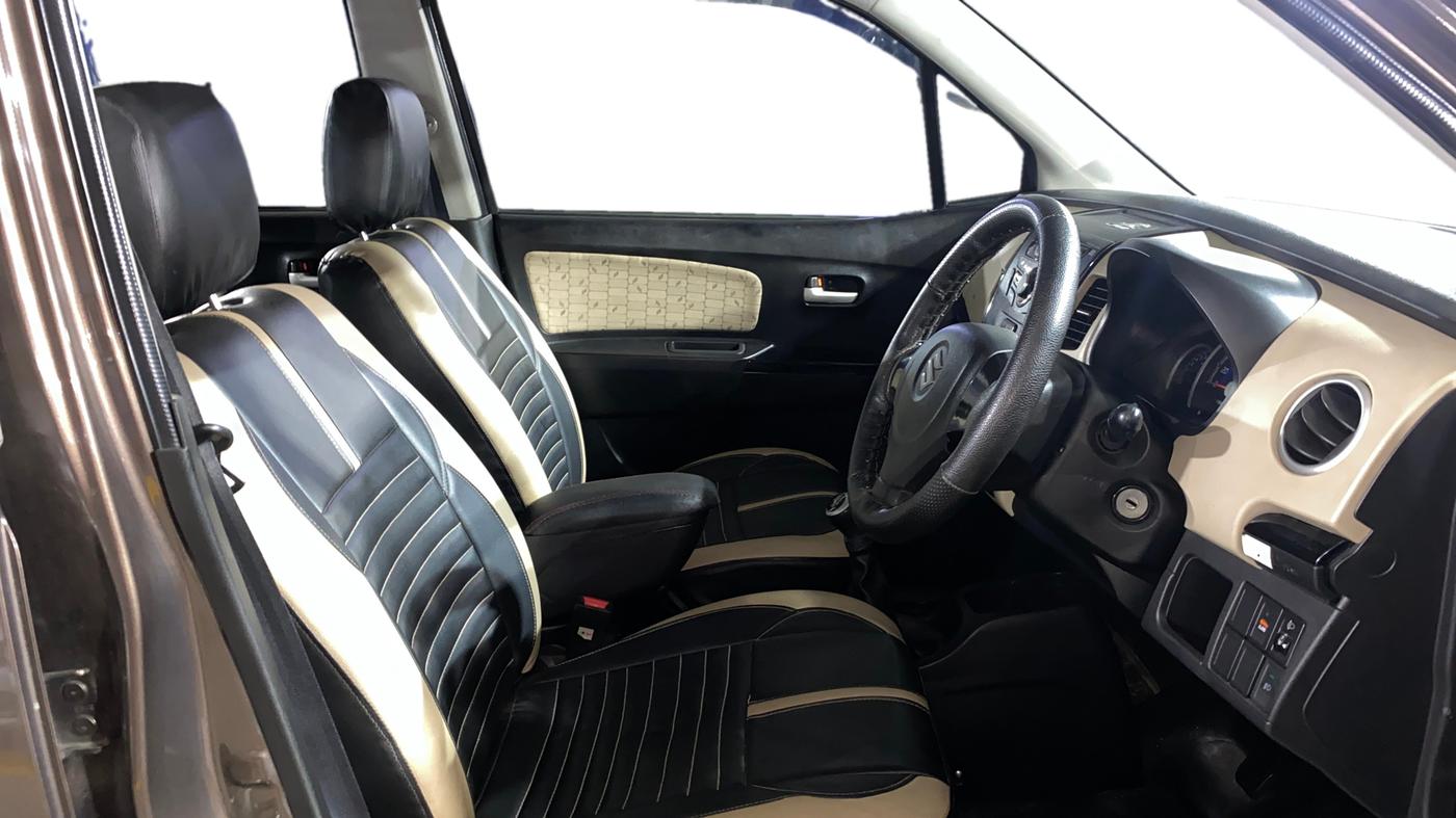 2018 Maruti Wagon R 1.0 VXI, Petrol, Manual, 8,484 km, Right Side Front Door Cabin