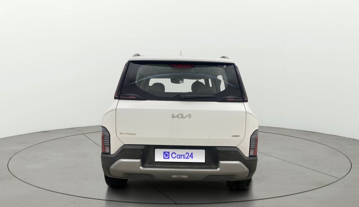 2025 KIA SYROS HTX Plus (O) 1.0 Turbo 7DCT, Petrol, Automatic, 3,947 km, Back/Rear