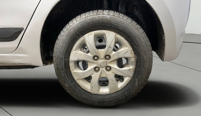 2015 Hyundai Elite i20 SPORTZ 1.2, Petrol, Manual, 70,461 km, Left Rear Wheel