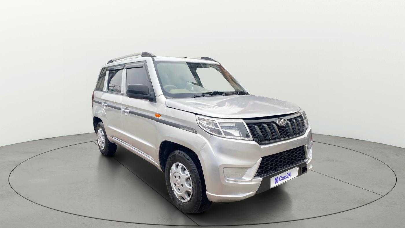 2021 Mahindra BOLERO NEO N 4, Diesel, Manual, 61,293 km, Right Front Diagonal