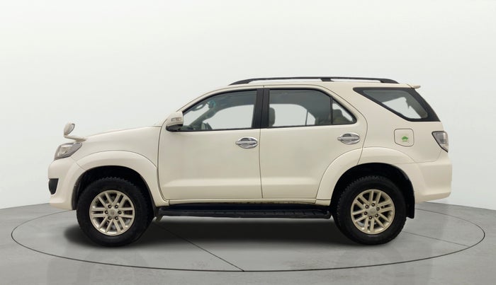 2014 Toyota Fortuner 3.0 4X2 AT, Diesel, Automatic, 89,942 km, Left Side