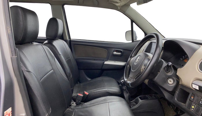 2015 Maruti Wagon R 1.0 LXI CNG, CNG, Manual, 75,835 km, Right Side Front Door Cabin
