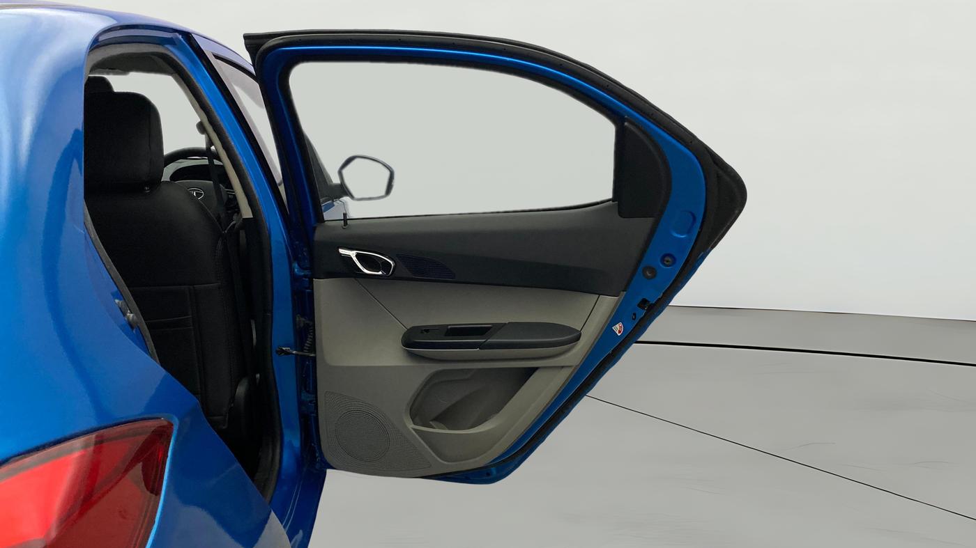 2019 Tata Tiago XZ PLUS PETROL, Petrol, Manual, 1,29,376 km, RHS Rear Door
