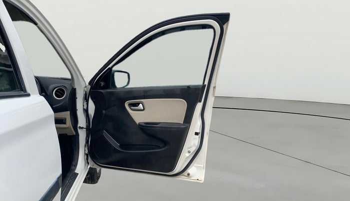 2020 Maruti Alto VXI, Petrol, Manual, 20,214 km, RHS Front Door