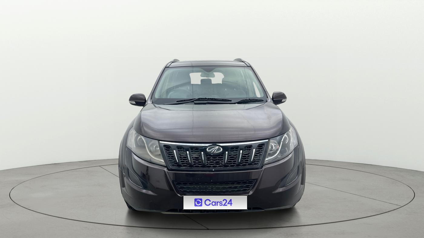 2015 Mahindra XUV500 W6, Diesel, Manual, 1,10,007 km, Front