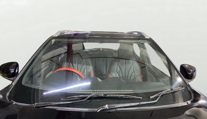 2022 Nissan MAGNITE XV MT, Petrol, Manual, 50,642 km, Front Windshield