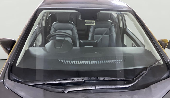 2025 Tata ALTROZ XZ PLUS PETROL, Petrol, Manual, 9,104 km, Front Windshield