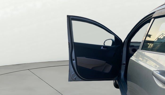 2018 Hyundai Grand i10 SPORTZ 1.2 KAPPA VTVT, CNG, Manual, 92,318 km, LHS Front Door