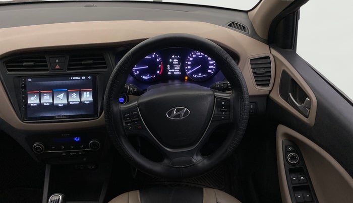 2015 Hyundai Elite i20 ASTA 1.2, CNG, Manual, 1,04,472 km, Steering Wheel Close Up