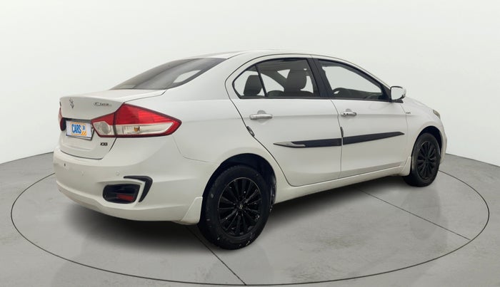 2015 Maruti Ciaz ZXI, Petrol, Manual, 74,839 km, Right Back Diagonal