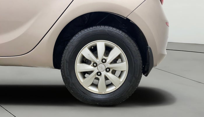 2013 Hyundai i20 SPORTZ 1.2, Petrol, Manual, 49,179 km, Left Rear Wheel