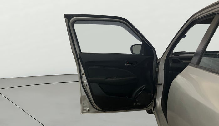 2020 Maruti Swift VXI, Petrol, Manual, 40,760 km, LHS Front Door