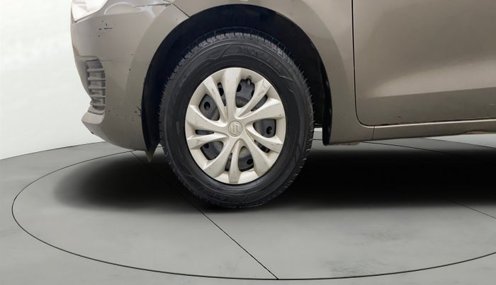 2018 Maruti Swift VXI, Petrol, Manual, 48,335 km, Left Front Wheel