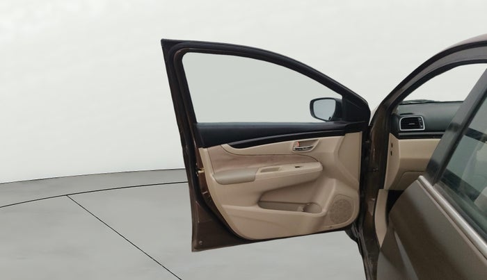 2017 Maruti Ciaz DELTA 1.4 MT PETROL, Petrol, Manual, 70,728 km, LHS Front Door