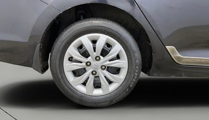 2019 Hyundai Verna 1.4 EX PETROL, Petrol, Manual, 73,775 km, Right Rear Wheel