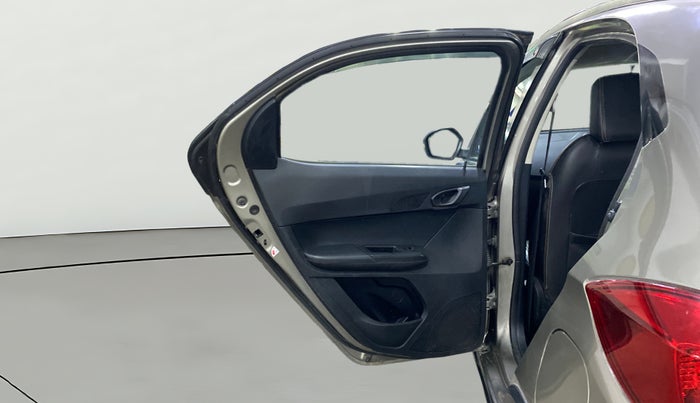 2018 Tata TIAGO NRG PETROL, Petrol, Manual, 76,021 km, LHS Rear Door