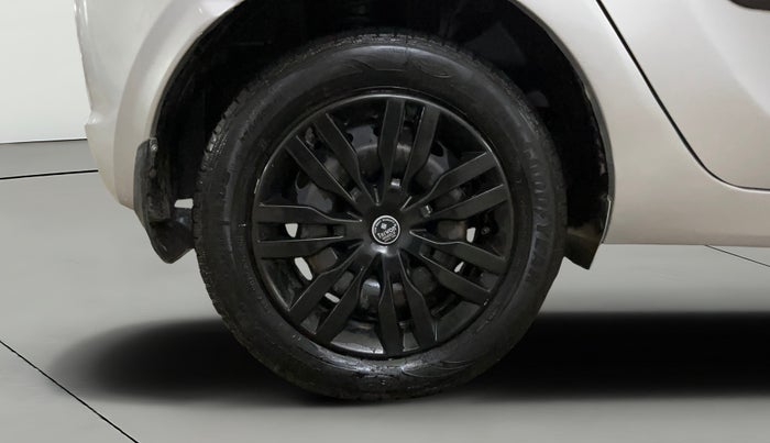 2018 Tata Tiago XZ PETROL, Petrol, Manual, 45,504 km, Right Rear Wheel