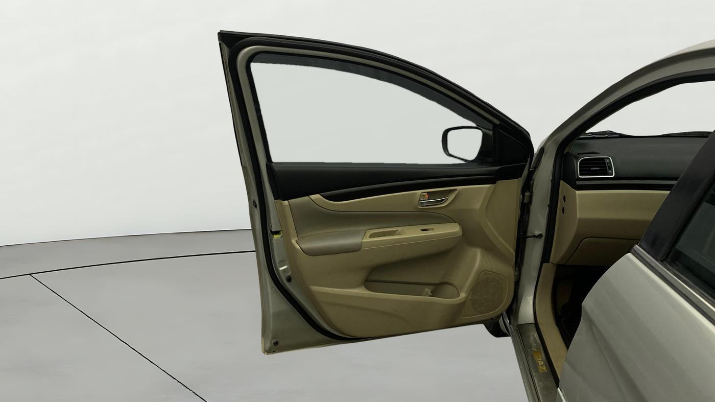 2017 Maruti Ciaz ALPHA  AT 1.4  PETROL, Petrol, Automatic, 1,23,222 km, LHS Front Door