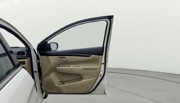 2017 Maruti Ciaz ZXI+ AT, Petrol, Automatic, 47,778 km, RHS Front Door