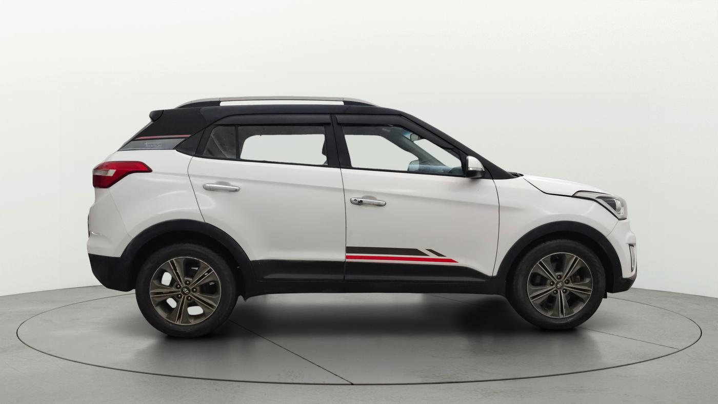 2016 Hyundai Creta SX PLUS  ANNIVERSARY EDITION 1.6 DIESEL, Diesel, Manual, 1,28,625 km, Right Side View