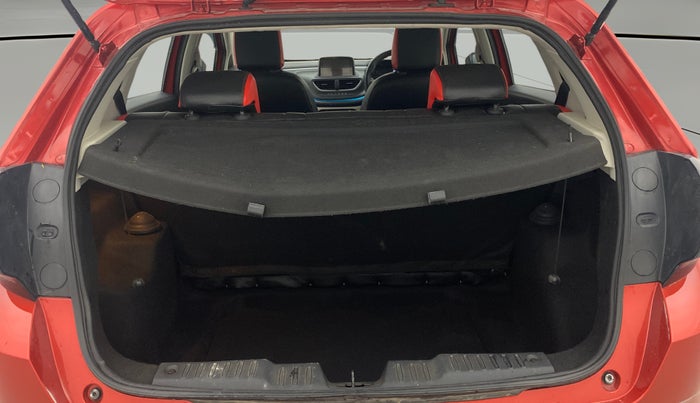 2023 Tata ALTROZ XZ PETROL, Petrol, Manual, 38,898 km, Boot Open Zoomed View