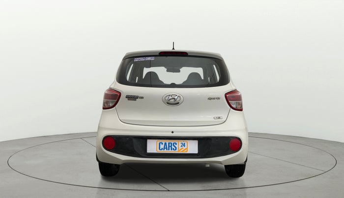 2017 Hyundai Grand i10 SPORTZ 1.2 KAPPA VTVT, Petrol, Manual, 25,753 km, Back/Rear
