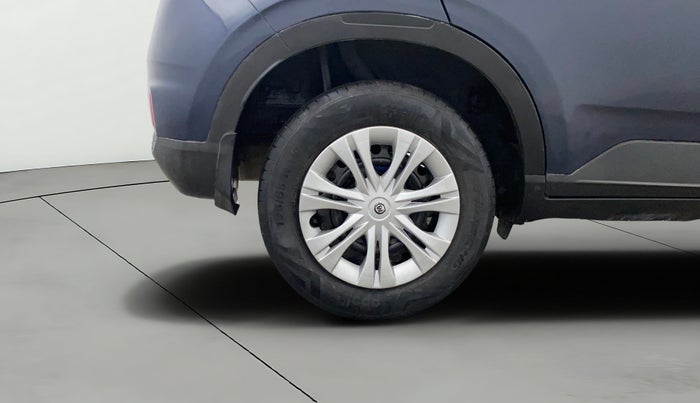 2021 Hyundai VENUE S 1.2, Petrol, Manual, 52,272 km, Right Rear Wheel